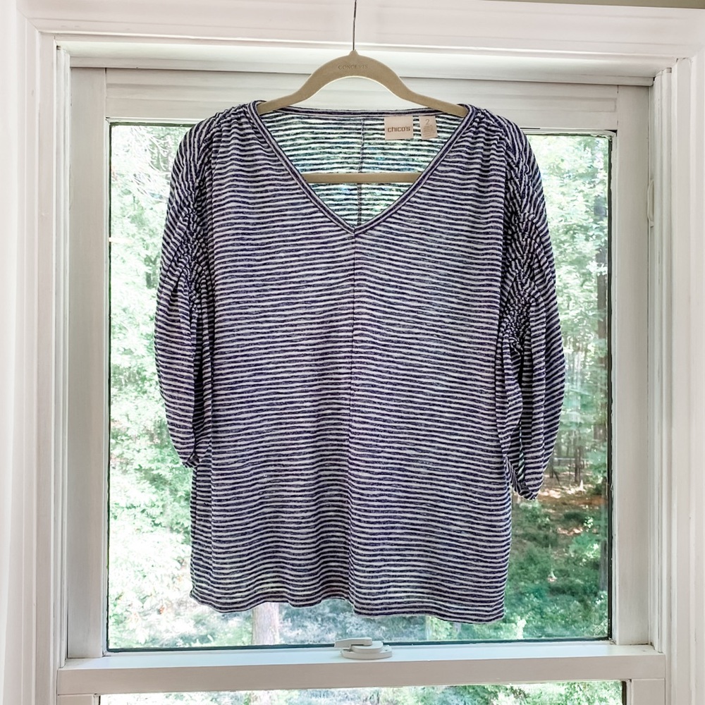 Chico’s Size 2 Blue White Striped V-Neck Ruched Sleeve Top